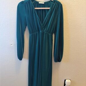 Baltic Born Teal Pleated Maxi Dress Long Sleeve V Neck Flowy Elegant. Small